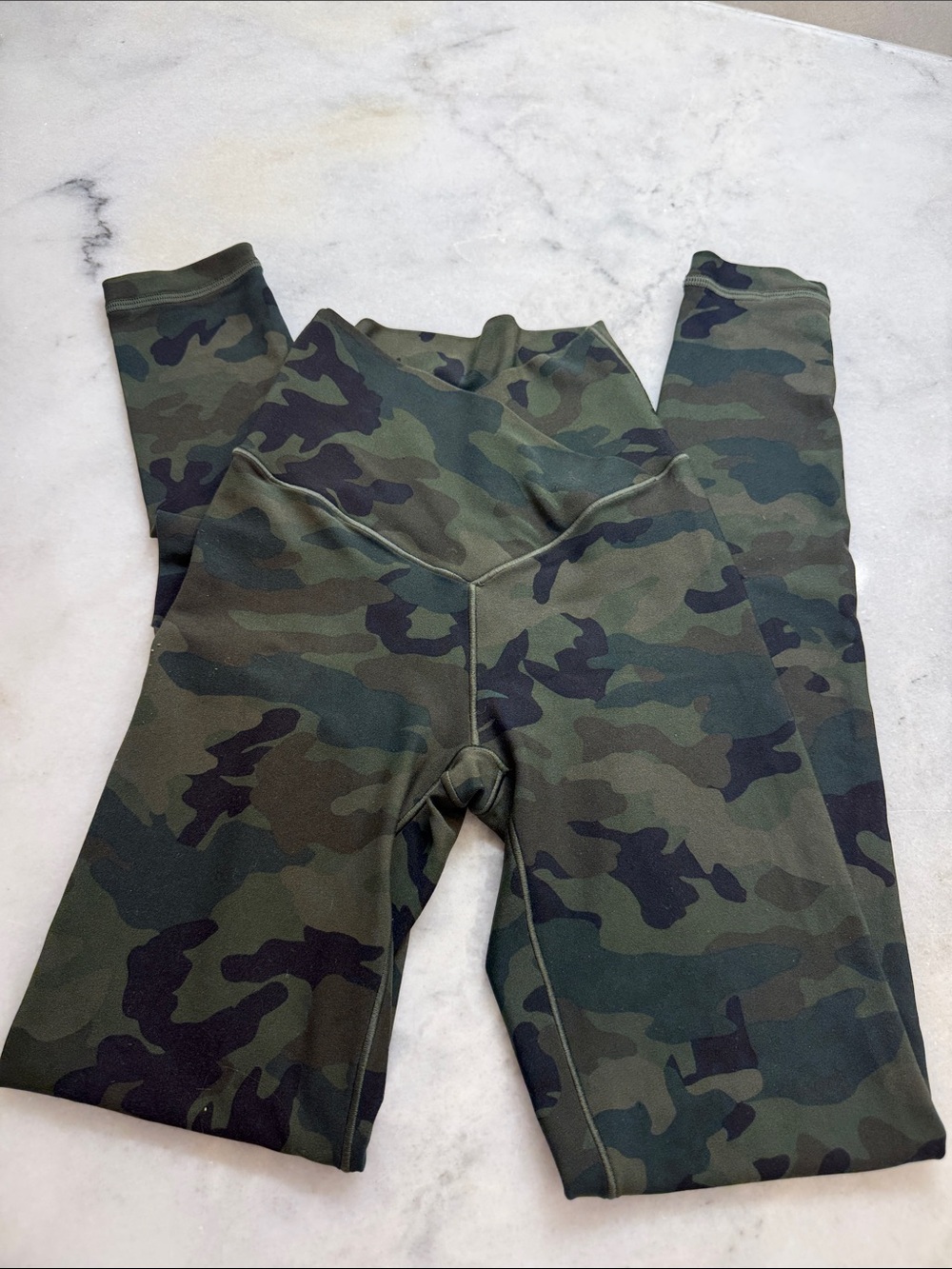 aerie Kids Camo Leggings - Green & Black